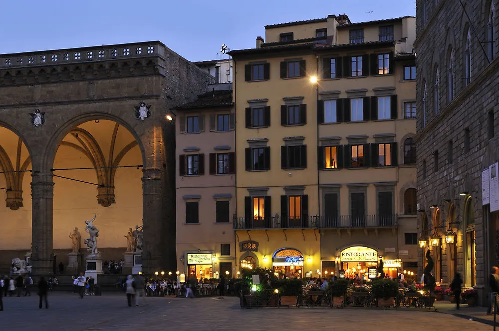 Art And Luxury Apartments Firenze 0*,